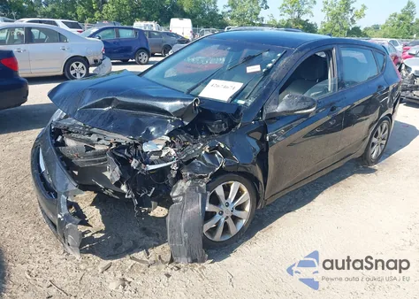 2013 Hyundai Accent Se z USA, uszkodzony, nr VIN KMHCU5AE1DU092027